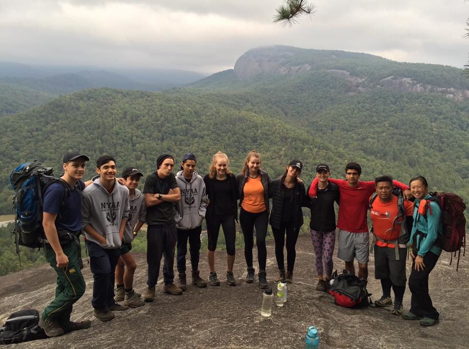 Guide with us to show aspiring hikers the sweeping views of the Smokies. Driving Tour, Step on Tour, Group Tour